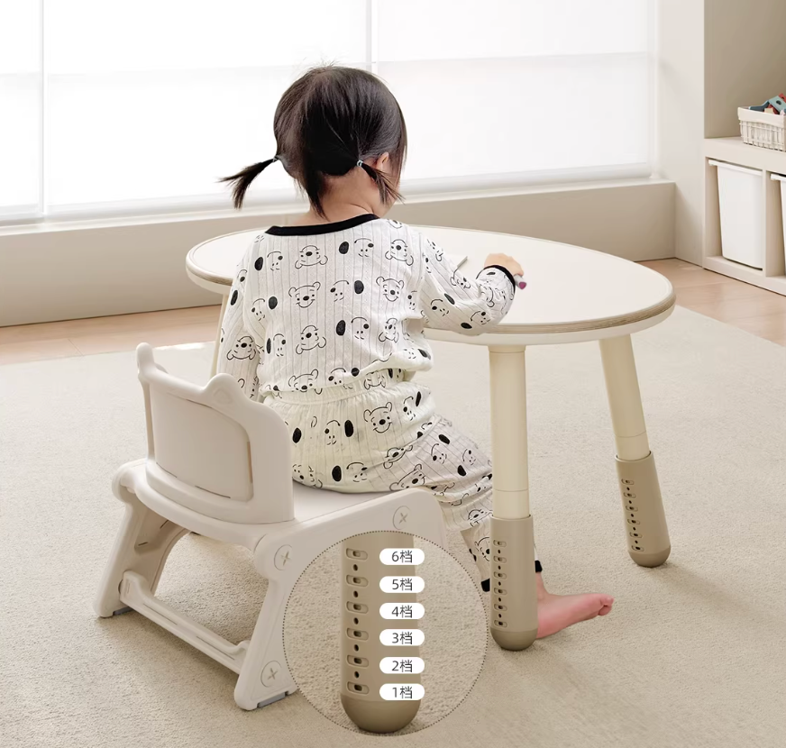 Hobby Tree Table and Chair set