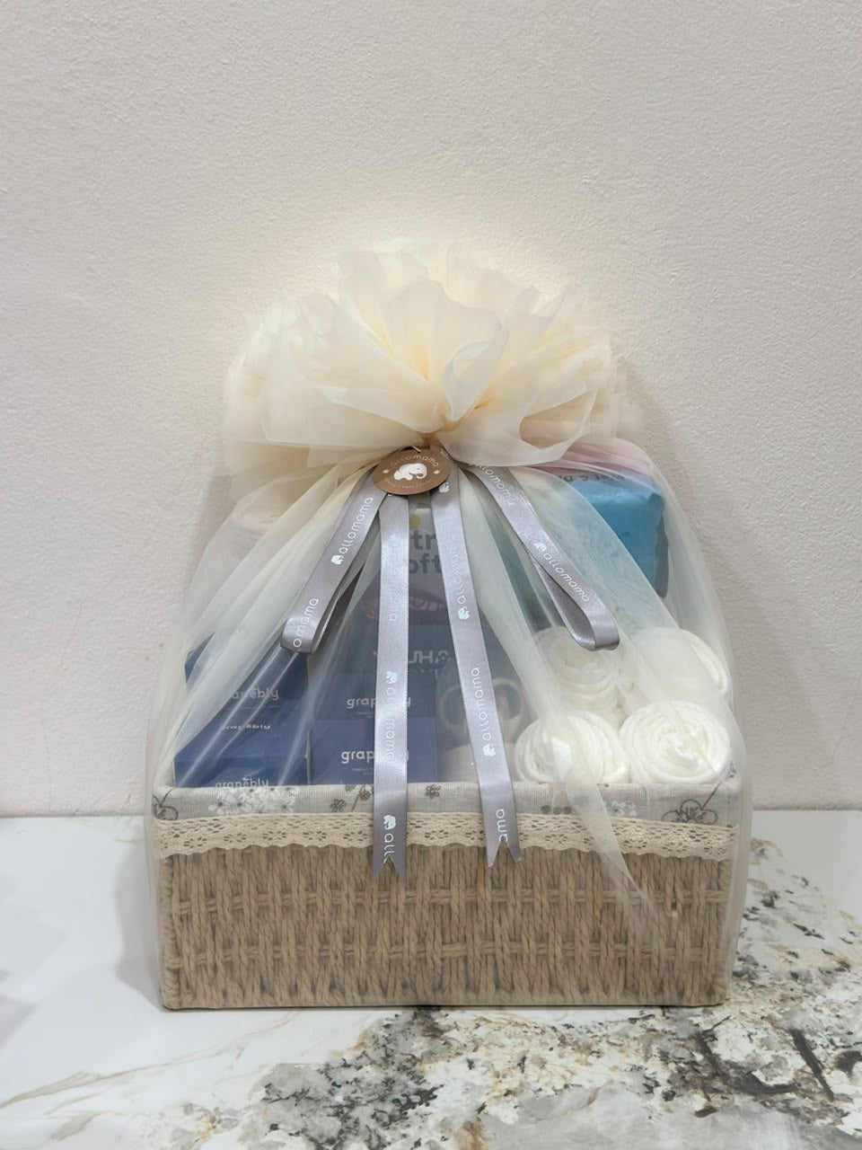 Newborn Essential Gift Set
